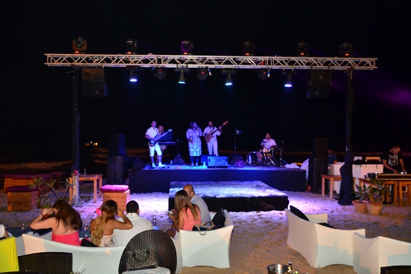 Soul Music with Gisele at Edde Sands
